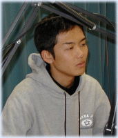 ����q������