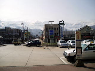 ここをクリックすると写真が大きくなります。
