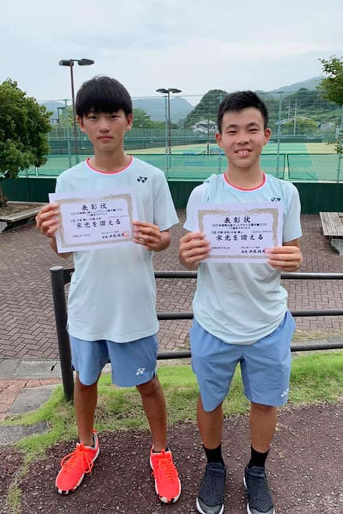 伊瀬 史晃、中島 璃人